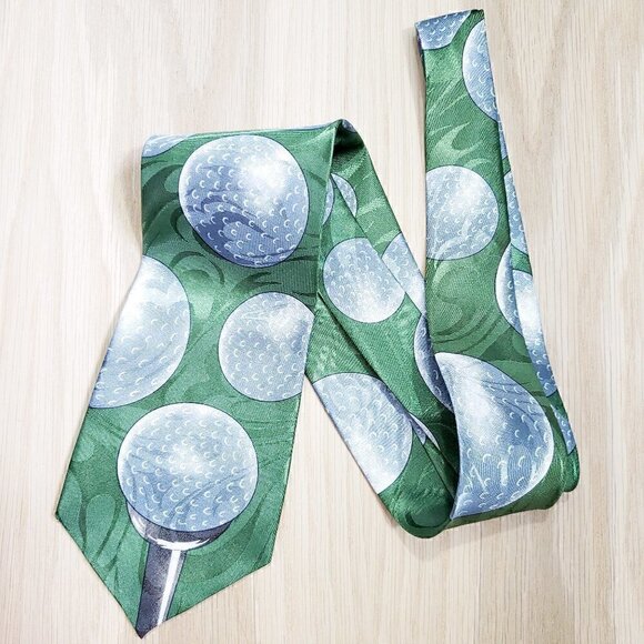 Phineas Creed Handmade Golf Tie Mens  in Silk Green White Gray Ball - Picture 1 of 4